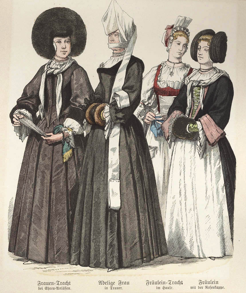 Collection of 74 costume presentations 15th to 19th century